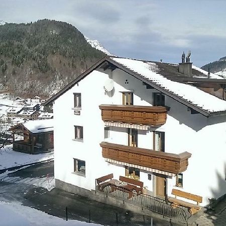 Haus Hubertus Apartment Schruns ภายนอก รูปภาพ