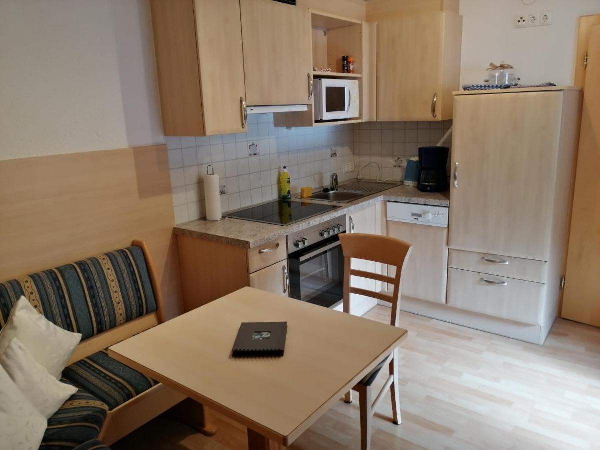 Haus Hubertus Apartment Schruns ภายนอก รูปภาพ